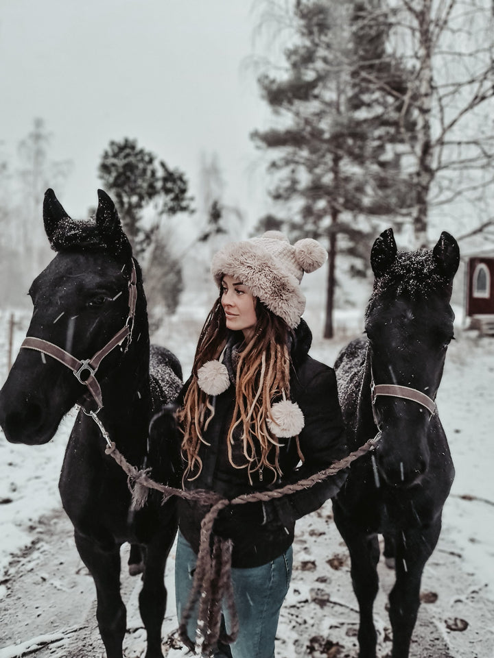 Winter hat Beige